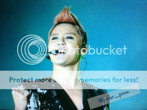 [30.11.12][Pics] Xia Junsu - The 1st World Tour Concert in Oberhausen ,Germany 695205608