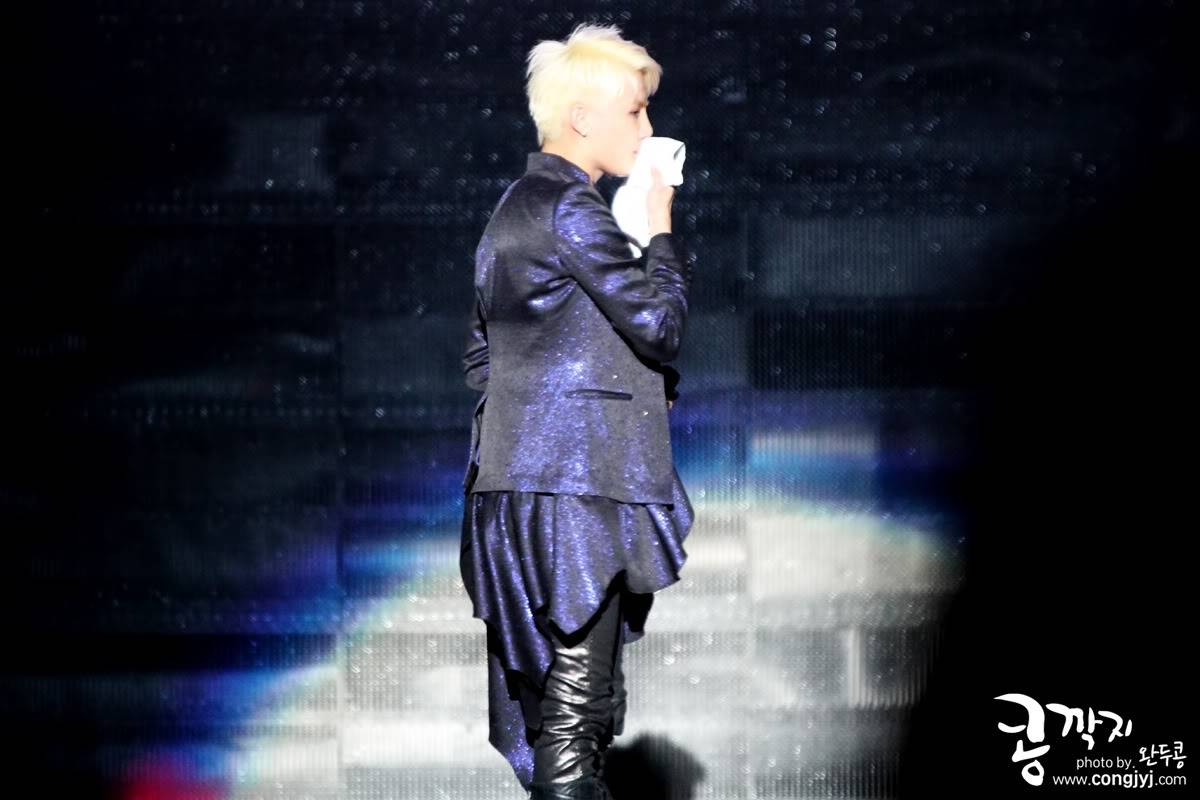 [29.12.12][Pics] Junsu - XIA 2012 Ballad & Musical Concert with Ochestra (Day 1) Gvdda