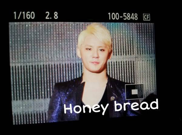 [29.12.12][Pics] Junsu - XIA 2012 Ballad & Musical Concert with Ochestra (Day 1) Hb2