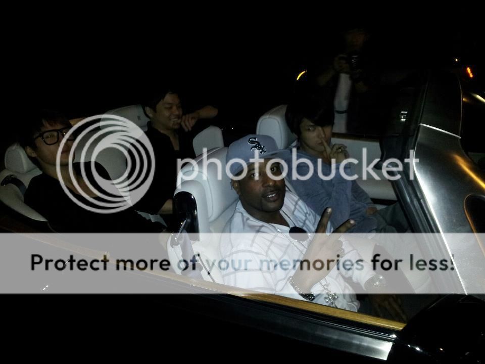 [02.01.13][Pics] JYJ - with Tyrone Niddy Buckner 20120103p4