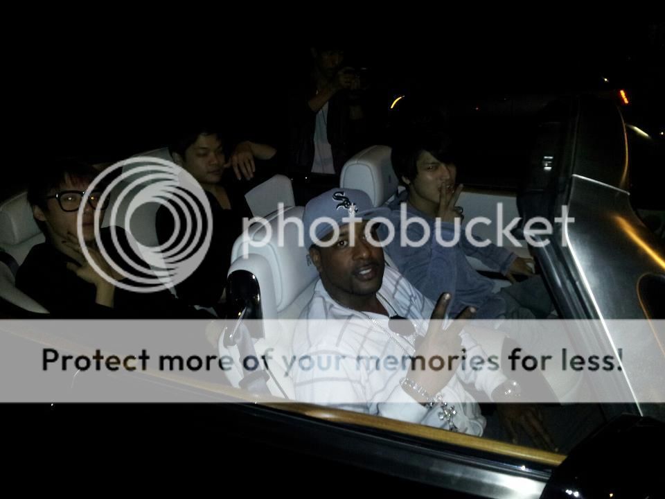 [02.01.13][Pics] JYJ - with Tyrone Niddy Buckner 20120103p5