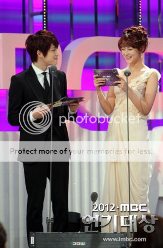 [30.12.12][Pics] Jaejoong - MBC Drama Awards  2012drama_photo121231010711entertain1_zps0964b48d