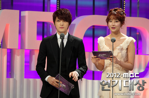 [30.12.12][Pics] Jaejoong - MBC Drama Awards  2012drama_photo121231011853entertain0_zps14f3fd94