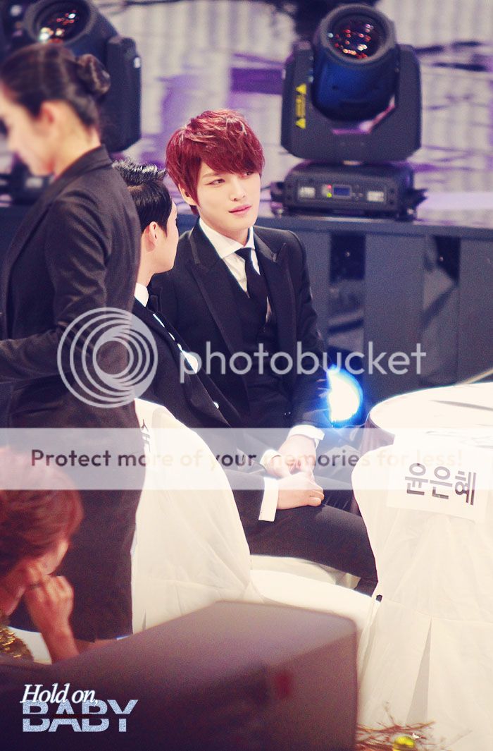 [30.12.12][Pics] Jaejoong - MBC Drama Awards  0800172cfebadfc1763379ea5ab60577