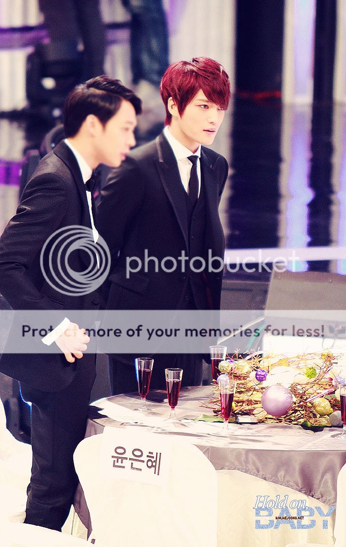 [30.12.12][Pics] Jaejoong - MBC Drama Awards  132BF24B50E2F19E28BA20