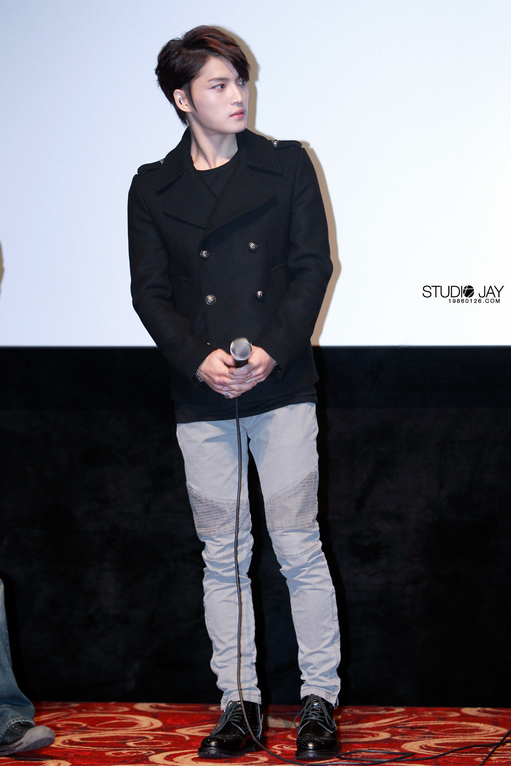 [30.11.12][Pics] Jaejoong - “Code Name Jackal” Stage Greeting (Day 7)   284f3fc79f3df8dca37d4f76cd11728b46102811