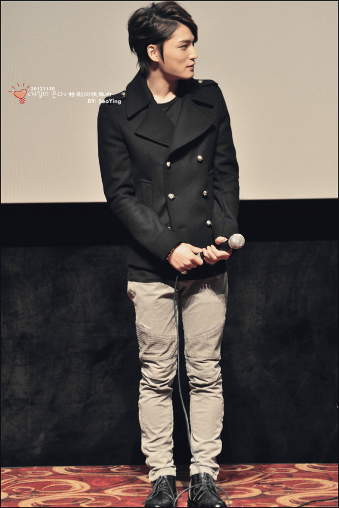 [30.11.12][Pics] Jaejoong - “Code Name Jackal” Stage Greeting (Day 7)   6ea0f4039245d688ba9e2b43a4c27d1ed31b2412