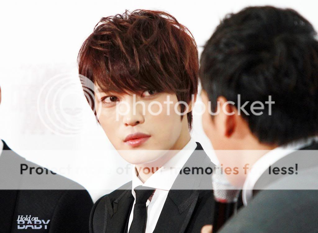 [30.12.12][Pics] Jaejoong - MBC Drama Awards  JaejoongatMBCDramaAwardsbyholdonbaby02_zps9828a6fd