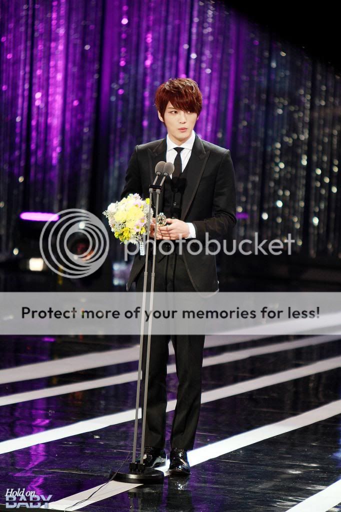 [30.12.12][Pics] Jaejoong - MBC Drama Awards  JaejoongatMBCDramaAwardsbyholdonbaby07_zpse458fa11