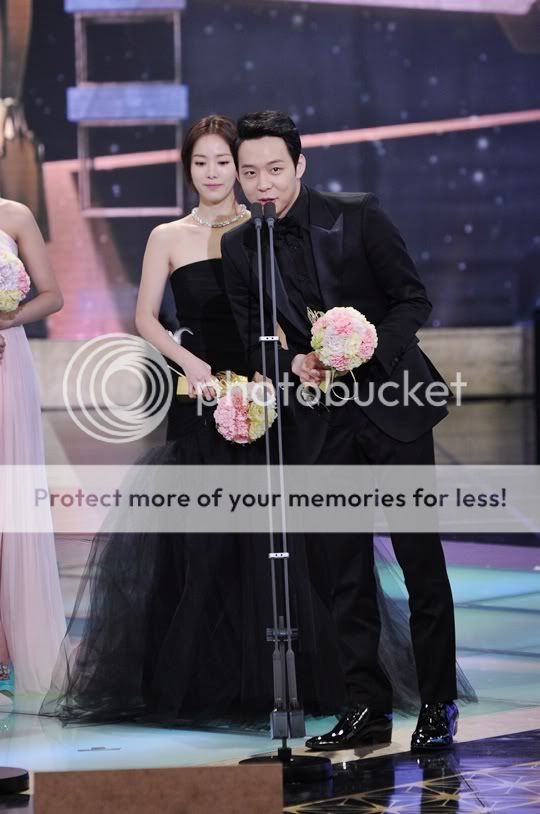 [31.12.12][Pics] Yoochun - SBS Drama Awards 1356971394_443489_zps0d9319f7