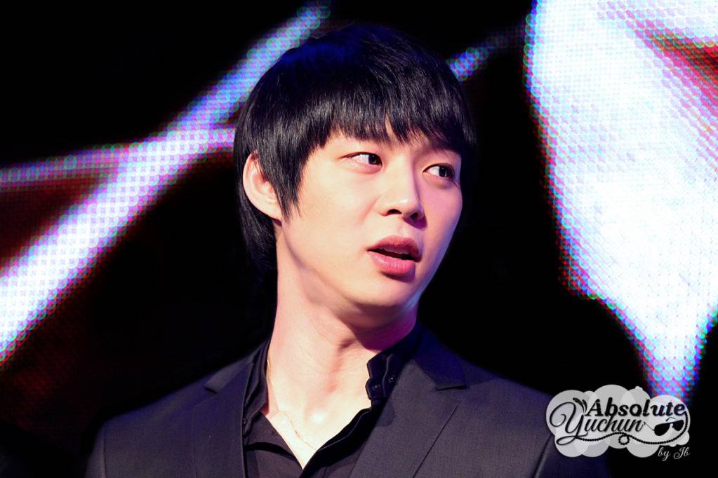 [2011.04.01] YooChun - World Tour Concert Press Con (2011-2012) in Bangkok, Thailand 762516be