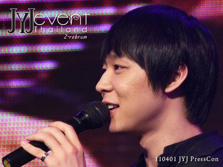 [2011.04.01] YooChun - World Tour Concert Press Con (2011-2012) in Bangkok, Thailand 820d8eb8