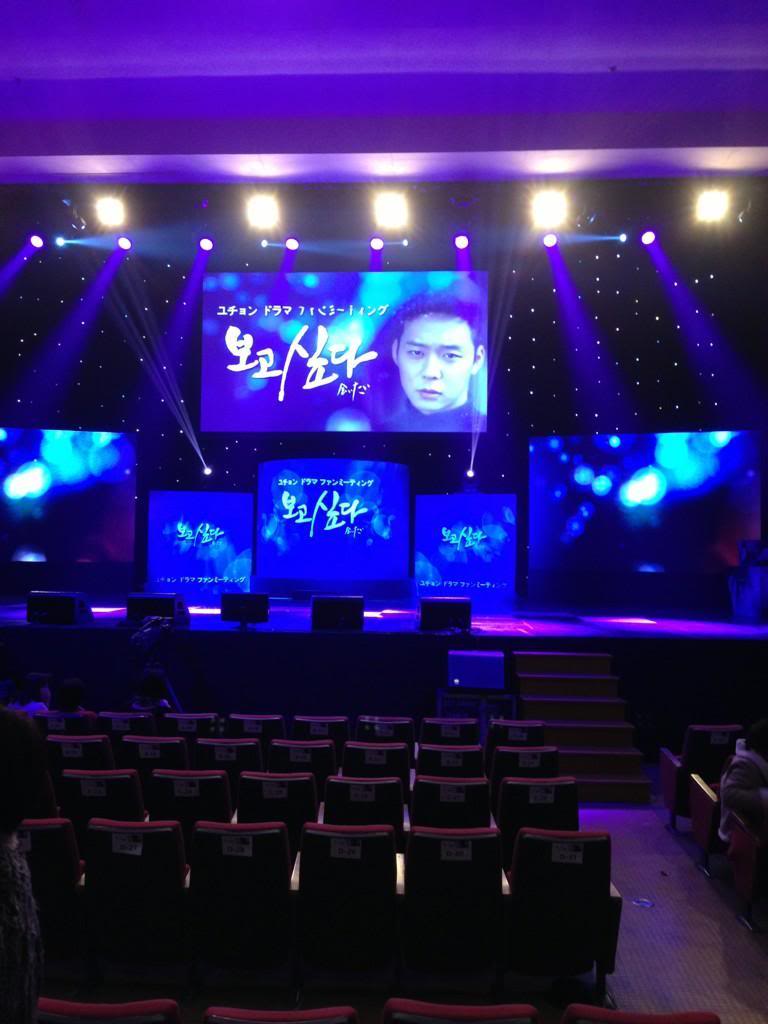 [02.12.12][Pics] Yoochun - “I Miss You” Fanmeeting A9GuKB9CQAASxdZ