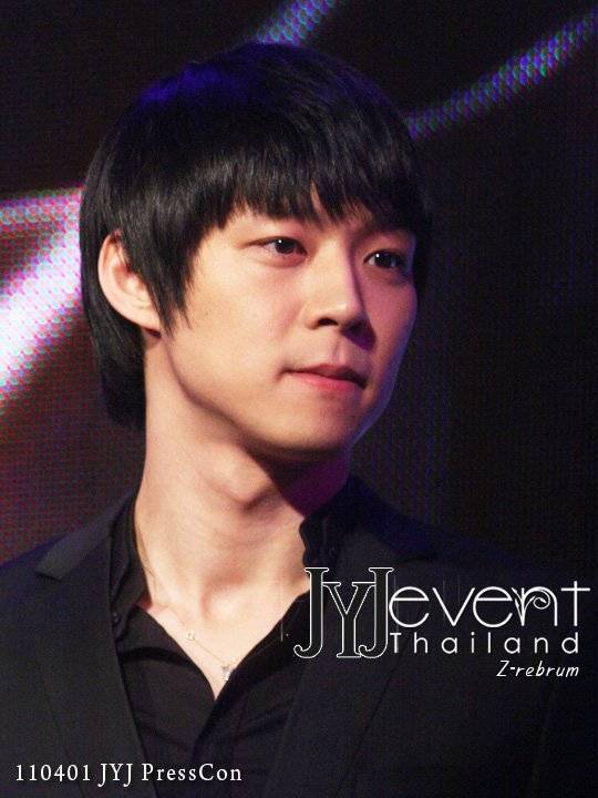 [2011.04.01] YooChun - World Tour Concert Press Con (2011-2012) in Bangkok, Thailand Bdc40695