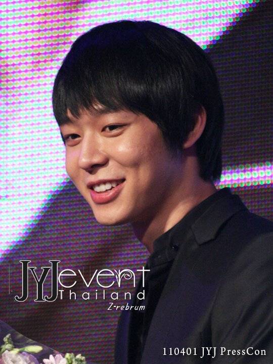 [2011.04.01] YooChun - World Tour Concert Press Con (2011-2012) in Bangkok, Thailand Ec1dfe53