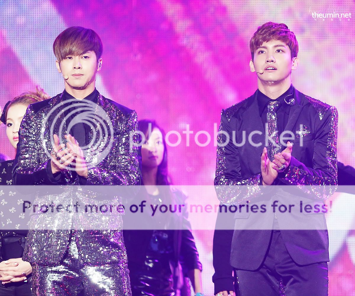 [11.11.12][Pics] TVXQ - Nongshim Love Sharing Concert 04-4