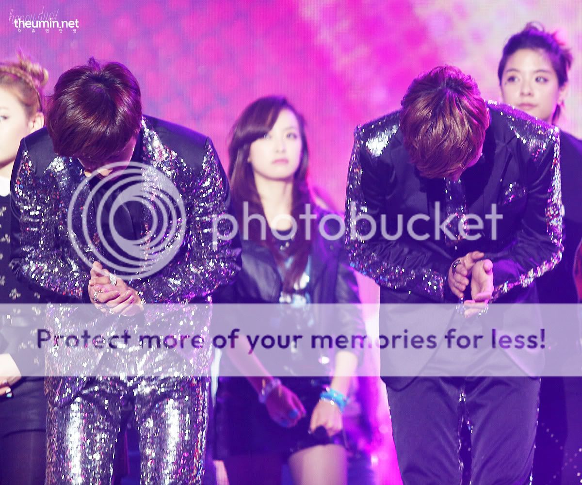 [11.11.12][Pics] TVXQ - Nongshim Love Sharing Concert 06-2