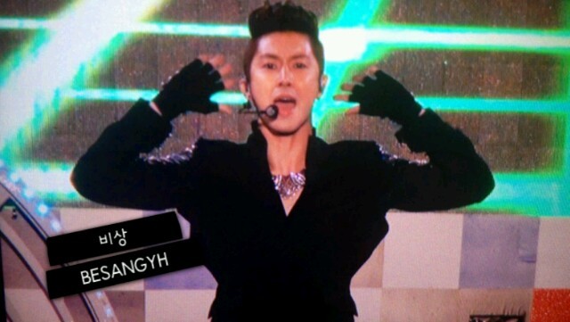 [13.10.12][Pics] YunHo - Music Core Kpop Concert B2-5