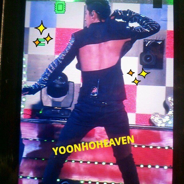 [13.10.12][Pics] YunHo - Music Core Kpop Concert Yh3-1