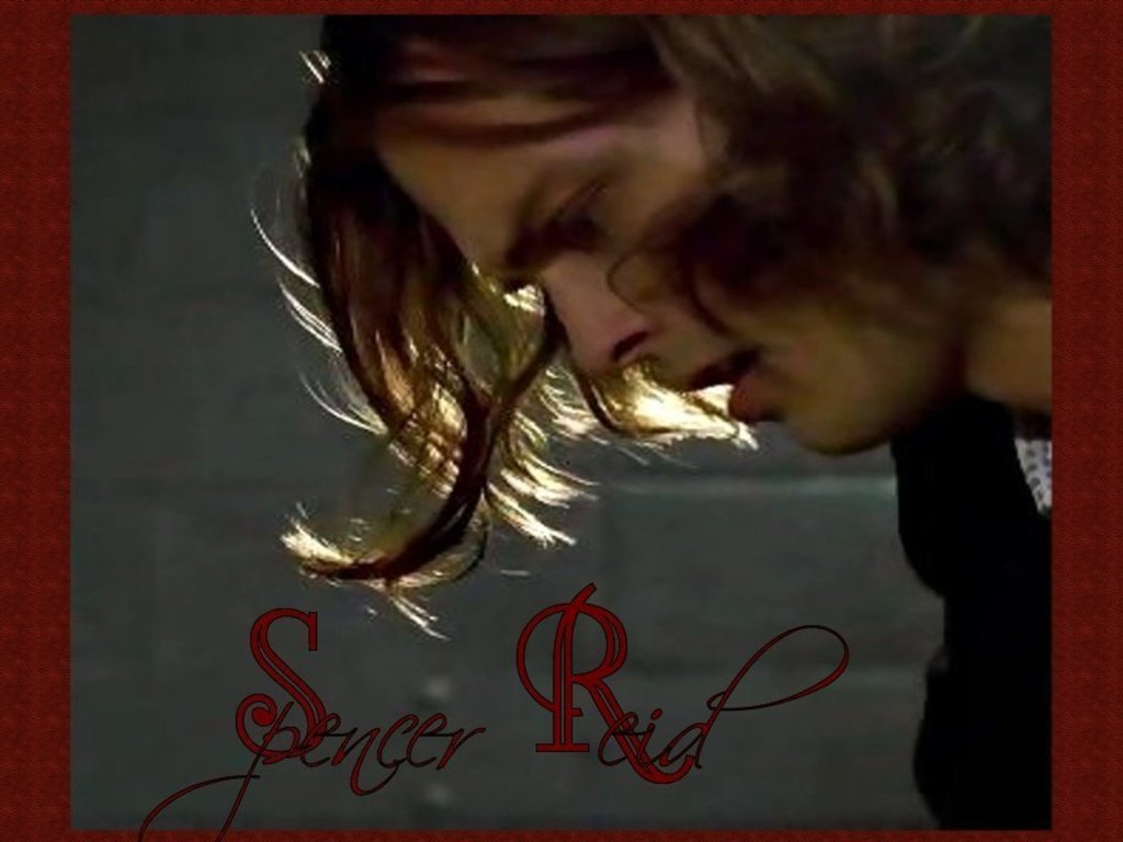 Hátterek innen-onnan - Page 2 Spencer-Reid-criminal-mind-guys-9894651-1600-1200