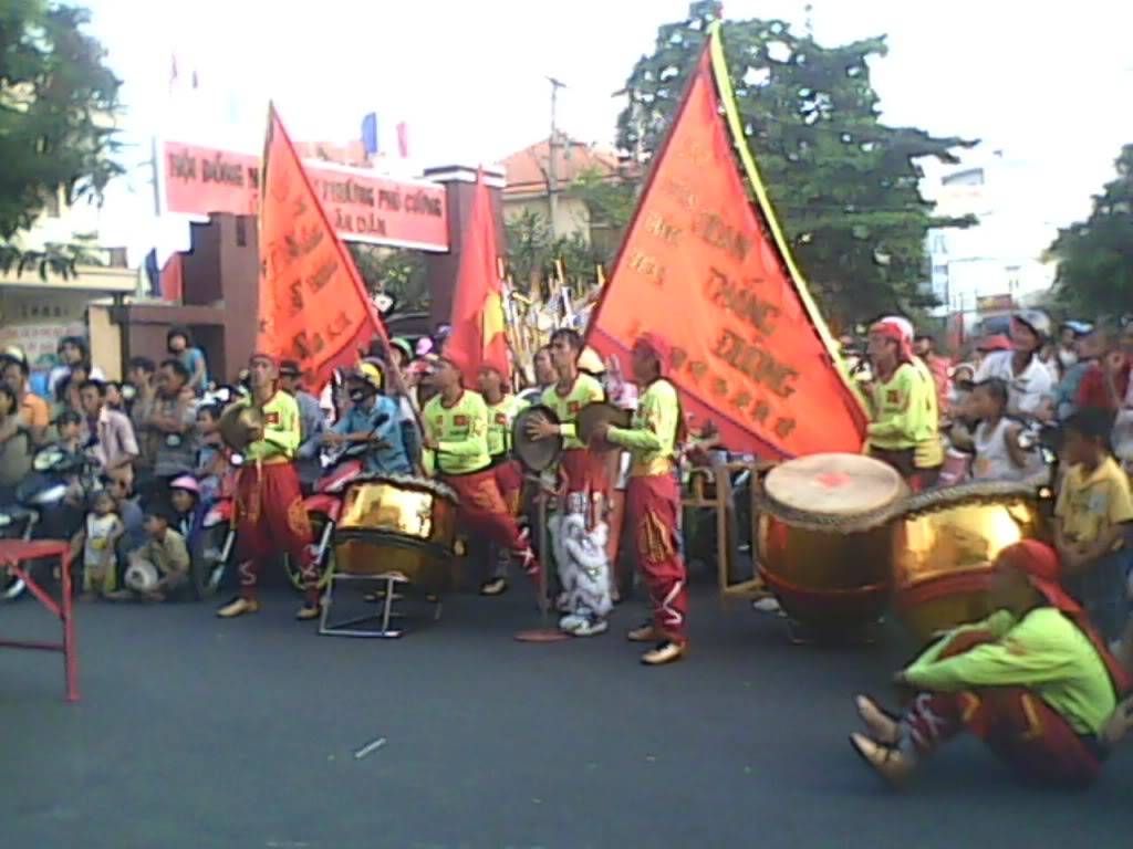 Lễ hội nguyên tiêu Bình Dương 2012 P.1 IMG0351A