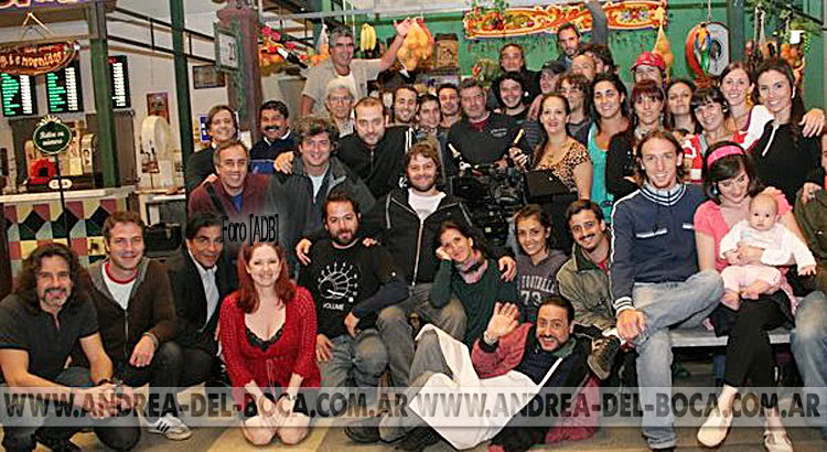 Fotos y capturas AQMQ - Página 4 AQMQ_Elenco