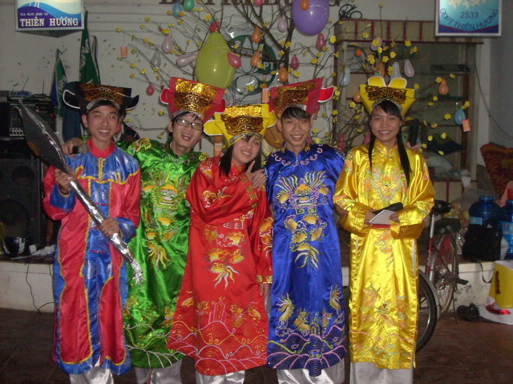 Tất Niên GĐPT Thiên Hương 2010 DSCN4750