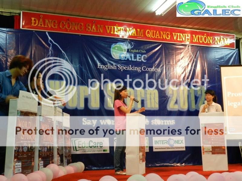 WORDSTORM 2012 – thực sự là một cơn bão 408723_434180993306802_2136670805_n