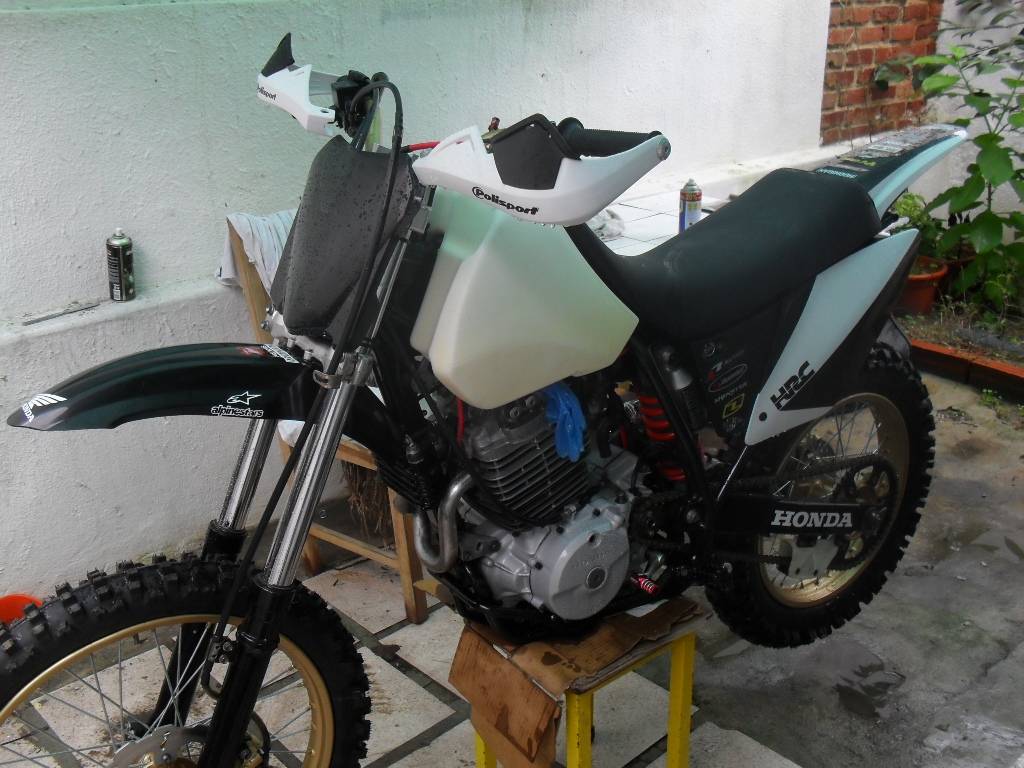 Reparação Total, Modificações e Adaptacões - XR600  - Página 3 SDC10028-1