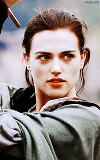 Niethen~En guerre comme en amour pour en finir il faut se voir de près. Katie-McGrath-3