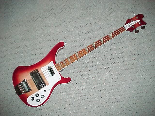 Mostre o mais belo Rickenbacker que você já viu Rickenbacker