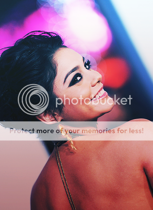 Vanessa Anne Hudgens - Page 31 Tumblr_lxp5bnZeTo1r3n7oco1_500