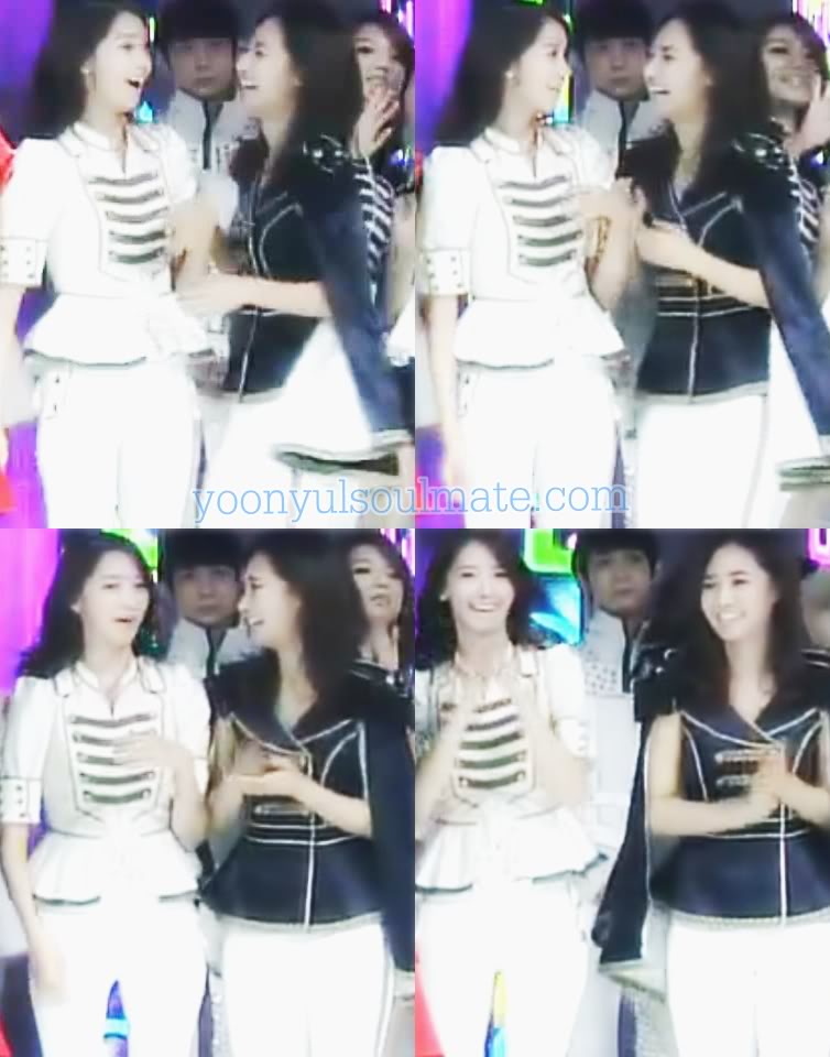 [PICS][9/10/2011] YoonYul's Love Story ๑۩۞۩๑  We are more than real *!!~ - Page 4 Cl1yy