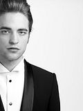 29-ABRIL-Nuevos/Antiguos Outtakes de Robert Pattinson del photoshoot de 'AnOther Man' Th_HSNEW1