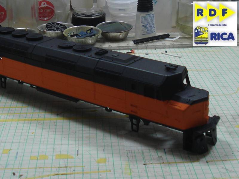 pintura - EMD FP45 Milwaukee Road EMDFP45MilwaukeeRoad_023_zps71c3d8a9