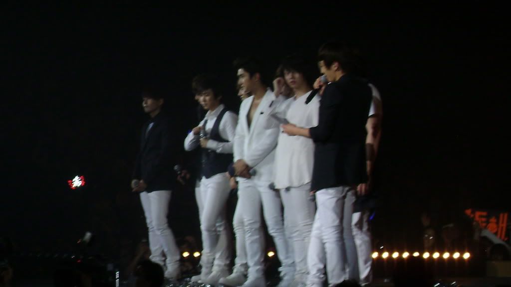 THE flood. - Page 3 SMTowninParis-10062011046