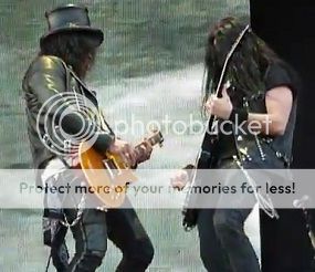 [02.06.2012] Slash w/ Ozzy & Friends Tour, Malmö Stadium, Suecia. 3-7