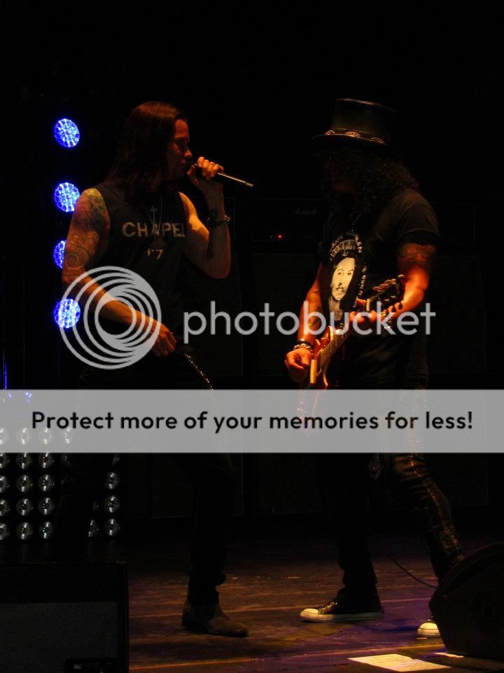 [06.06.2012] Hammersmith, London, UK. - Página 2 547200_10151013327922803_669024539_n