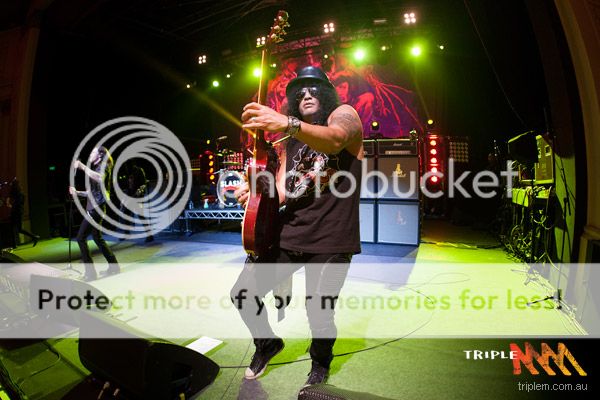 [28.08.2012] Thebarton Theatre, Adelaide, Australia Slash-Adelaide-Thebarton-Theatre-Triple-M-Photos-600x400-012-600x400