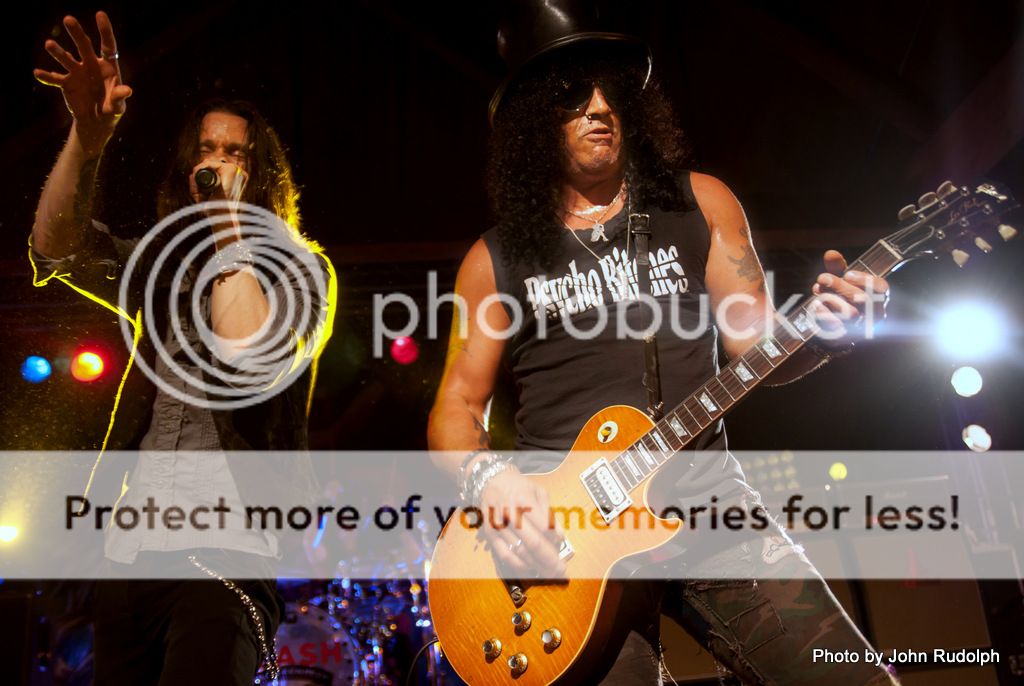 [13.07.2012] Showbox Sodo, Seattle, WA, EUA Slash-adn-Kennedy2-1-of-1