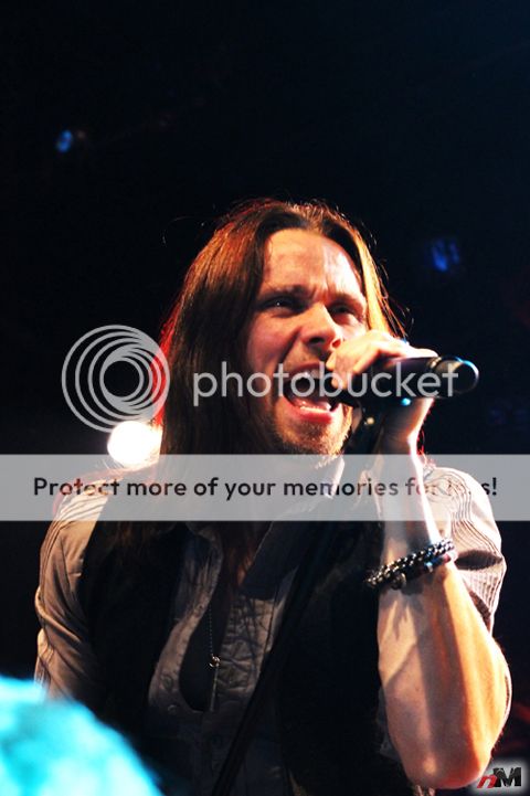 [22.05.2012] Presentación Apocalyptic Love - Live Stream NY, EUA - Página 10 Slash-featuring-Myles-Kennedy-The-Conspirators-9