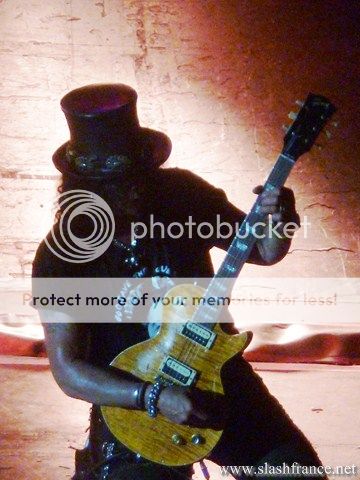 [06.06.2012] Hammersmith, London, UK. - Página 2 Slash_london2028