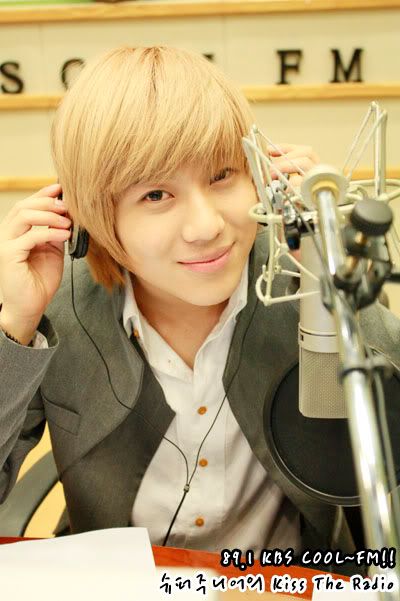 101007 SHINee @ Kiss the radio  20