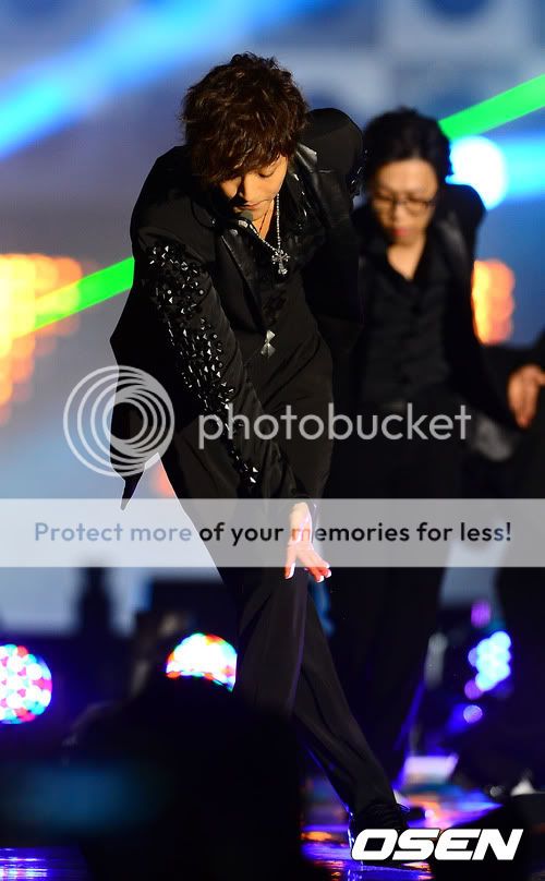 Kim Hyun Joong @ 2012 Asia Song Festival 201208042212772435_1