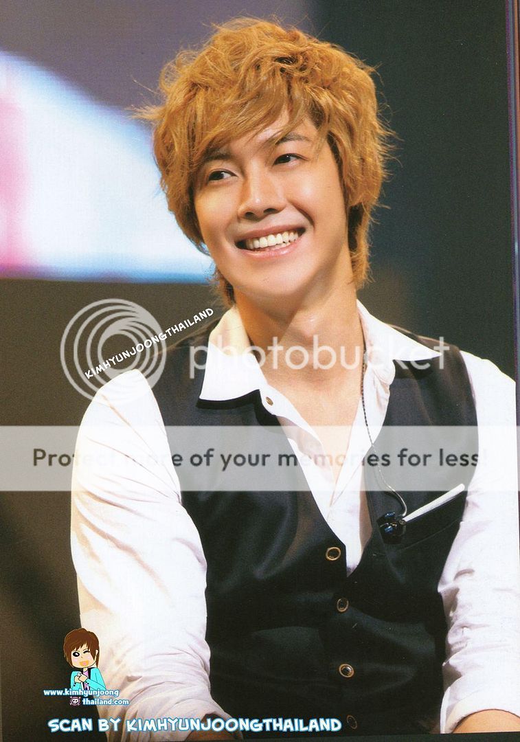 Kim Hyun Joong - First Tour 2011 in Japan - Page 8 477157_408427889212560_131174142_o_zpsfd5d81ec