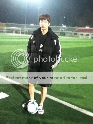 Футболистът Kim Hyung Jun от FC Avengers - Page 3 12449CFE-FF92-4A30-870A-4836DC402703