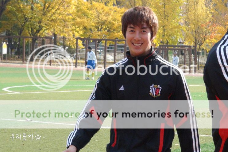 Футболистът Kim Hyung Jun от FC Avengers - Page 3 DSC00404