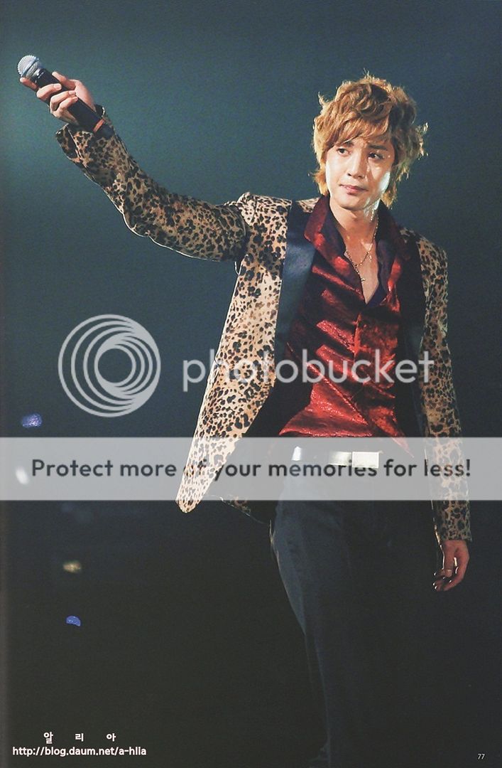 Kim Hyun Joong - First Tour 2011 in Japan - Page 8 PHOTOBOOK-EC9E88EB8A94_EBAAA8EC8AB5_EAB7B8EB8C80EBA19C_62