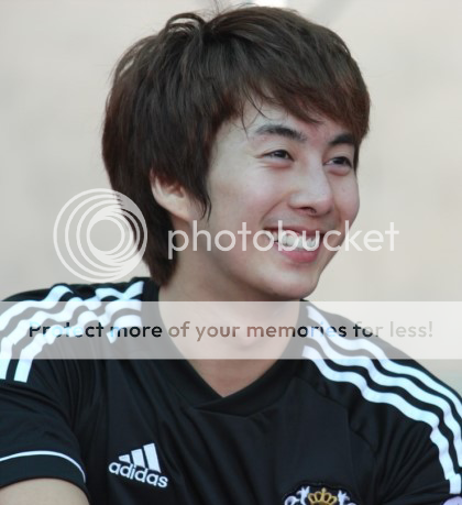 Футболистът Kim Hyung Jun от FC Avengers - Page 3 Mire11022-3