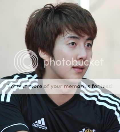 Футболистът Kim Hyung Jun от FC Avengers - Page 3 Mire11023-2